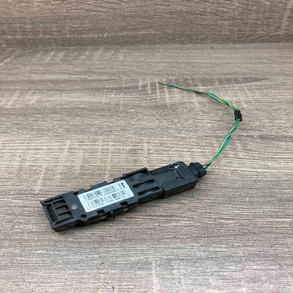 A4545400017 110305 3044  Airbag deployment crash/impact sensor Mitsubishi Colt