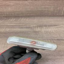 2228592   Front fender indicator light BMW 3 E46