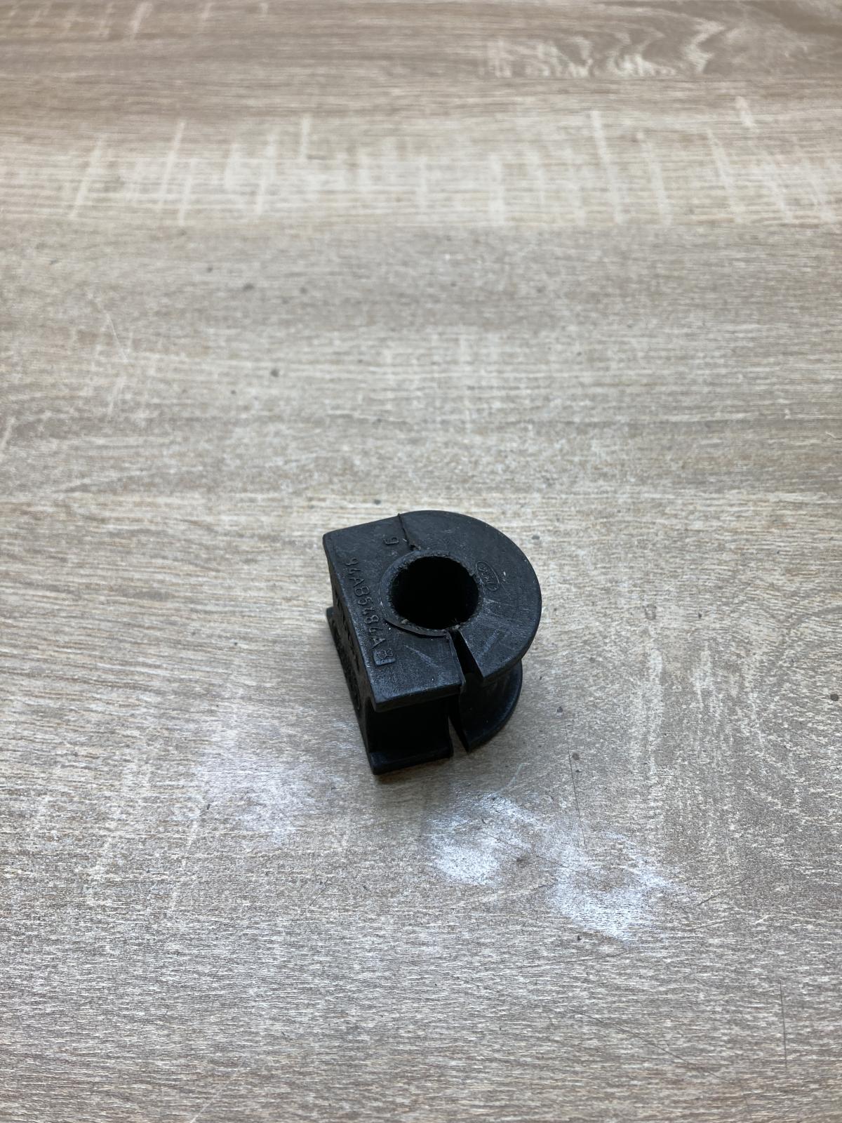 94AB 5484 AB   Front anti-roll bar/stabilizer link Ford Ka