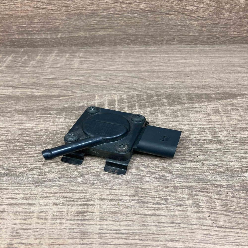 7789219 01   Air pressure sensor BMW 5 E60 E61