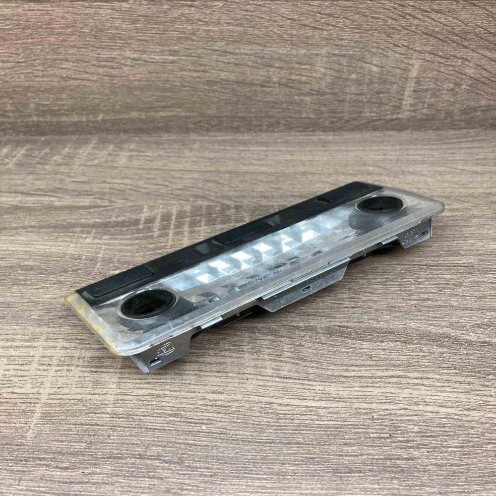 8364929   Front seat light BMW X5 E53