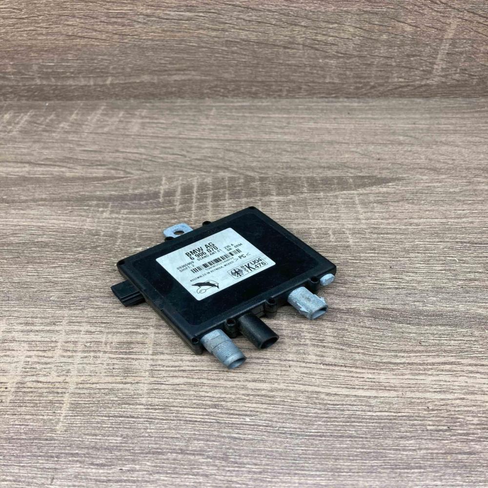 6906070   Aerial antenna amplifier BMW X5 E53
