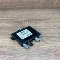 6906070   Aerial antenna amplifier BMW X5 E53