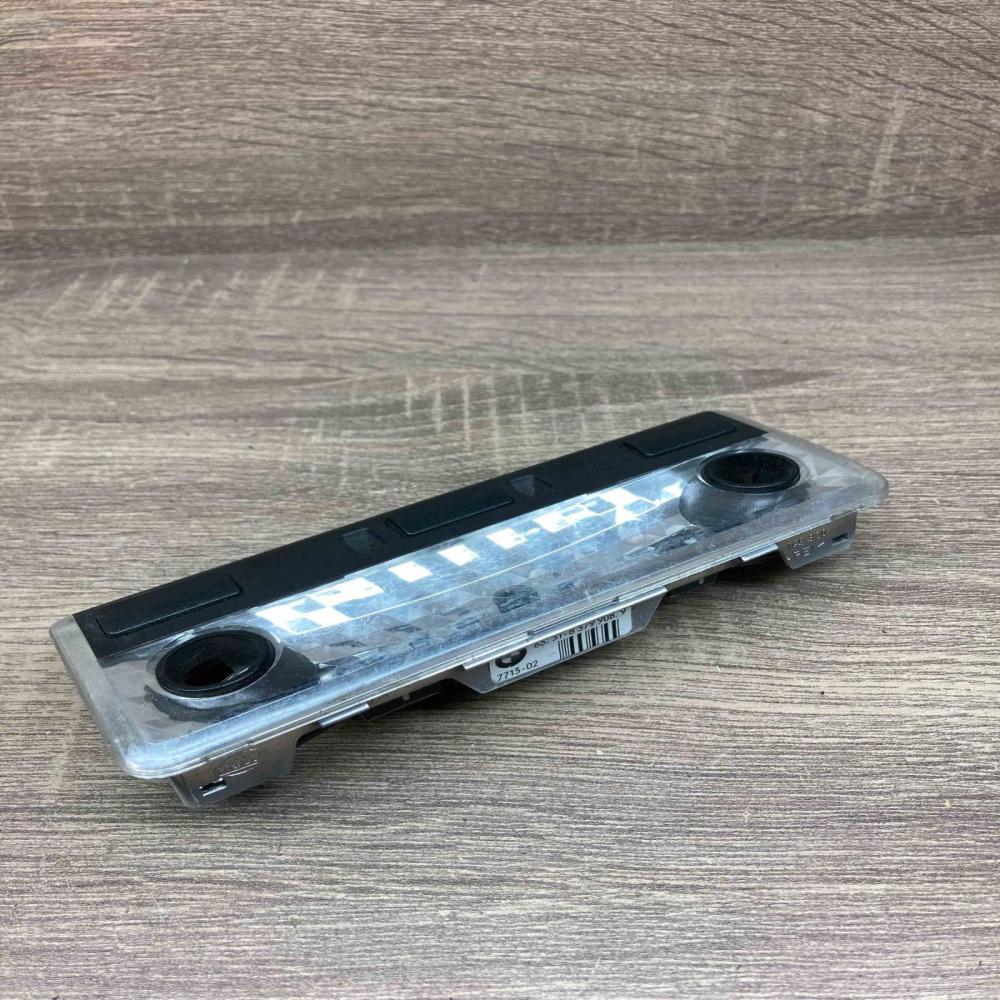 8379908 Used  Front seat light BMW X5 E53