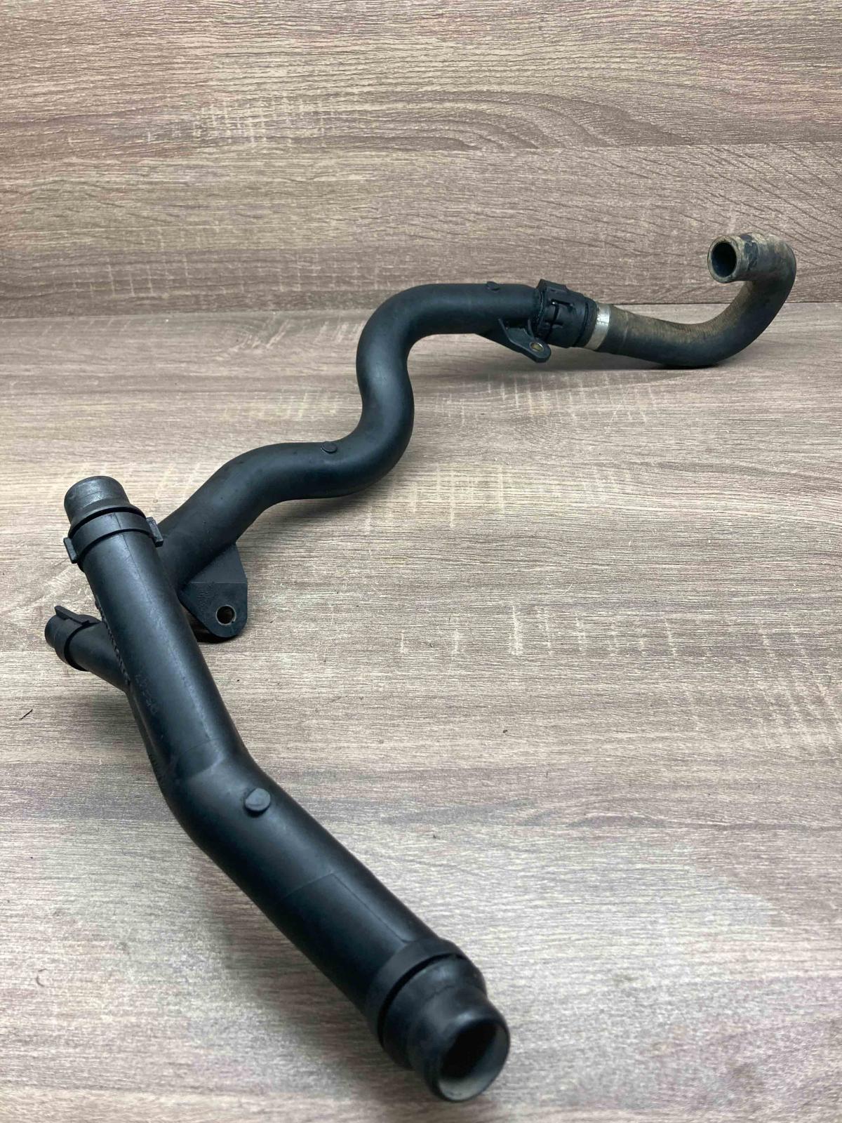 7787379   Engine coolant pipe/hose BMW X5 E53