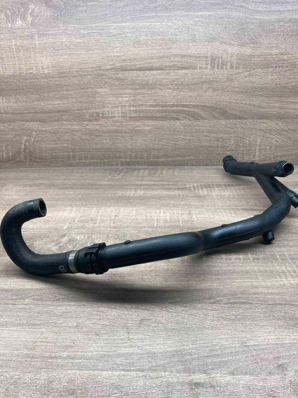 7787379 830 NOV  Engine coolant pipe/hose BMW X5 E53