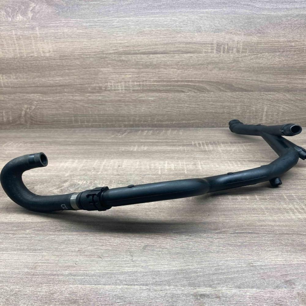 7787379 830 NOV  Engine coolant pipe/hose BMW X5 E53