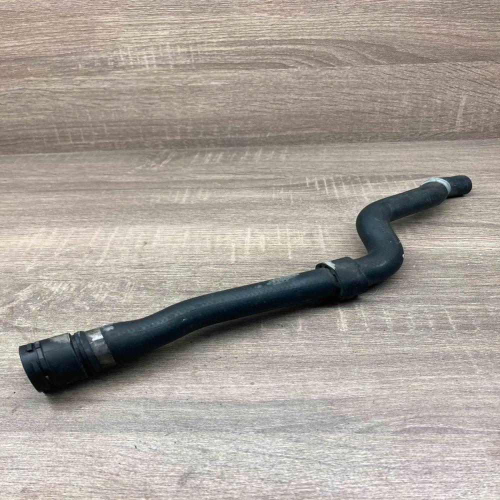 11388318 8312735  Engine coolant pipe/hose BMW 5 E60 E61