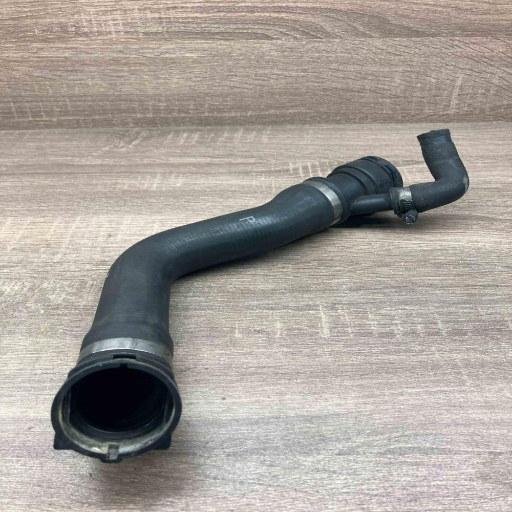7789723 7789742  Engine coolant pipe/hose BMW 5 E60 E61