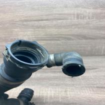 7798495 7799184  Engine coolant pipe/hose BMW X5 E70