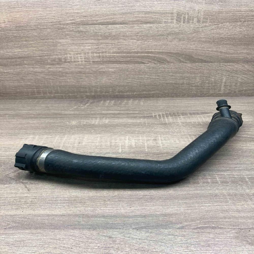 2247307   Engine coolant pipe/hose BMW 3 E46