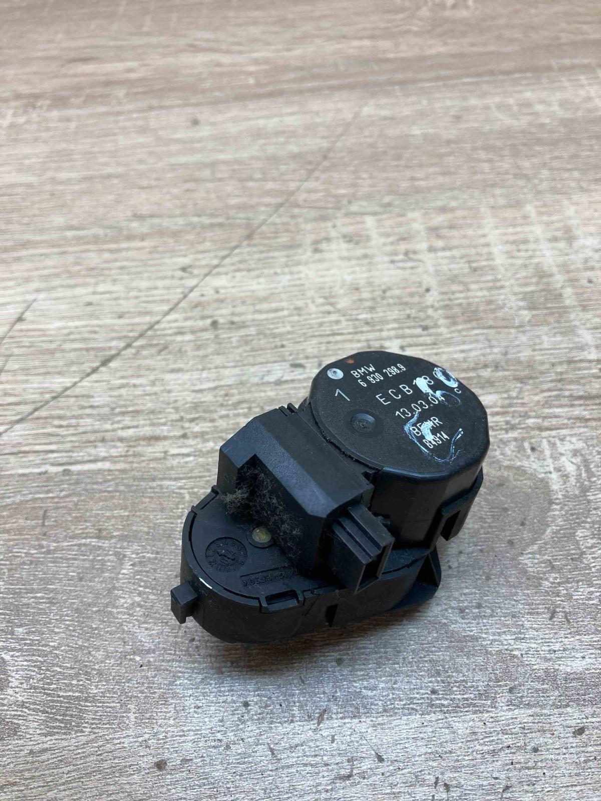 6930298   Air flap motor/actuator BMW 5 E60 E61