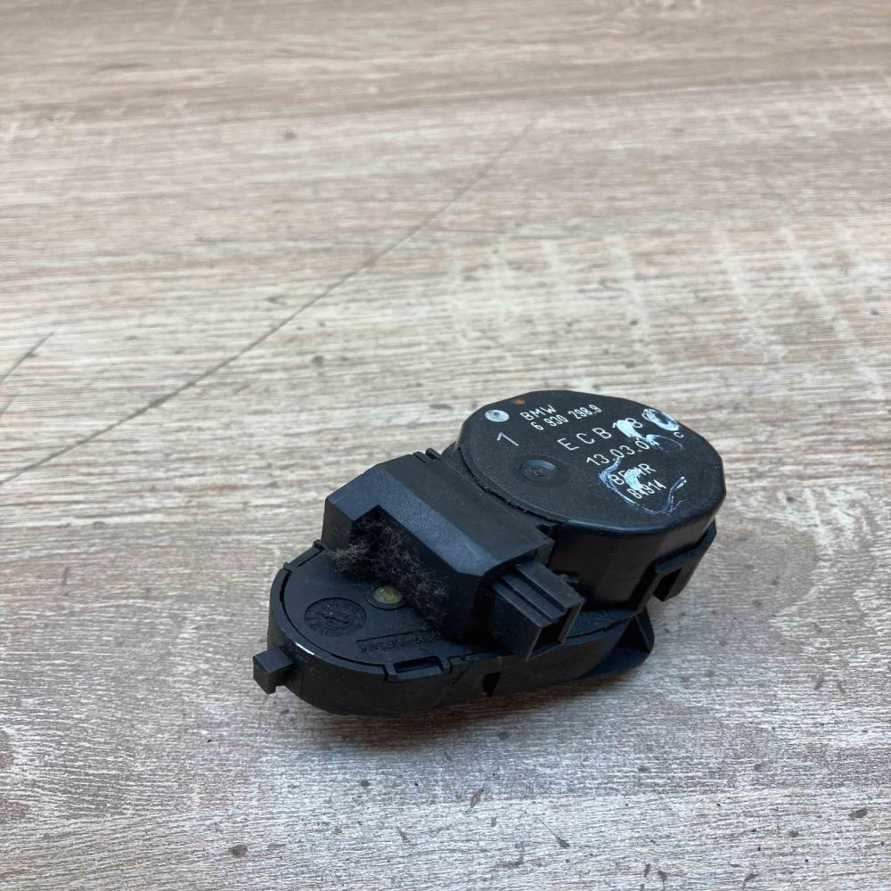 6930298   Air flap motor/actuator BMW 5 E60 E61