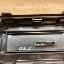 9224872   Fuse box cover BMW 3 F30 F35 F31