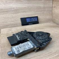 0130821696   Rear door window regulator motor Volkswagen PASSAT B5