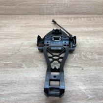 30784203 30784202  Front door exterior handle/bracket Volvo V70