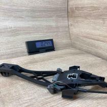 30784203 30784202  Front door exterior handle/bracket Volvo V70