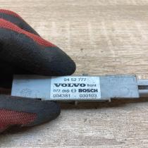 9452777   Airbag deployment crash/impact sensor Volvo V70
