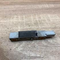 9452777   Airbag deployment crash/impact sensor Volvo V70