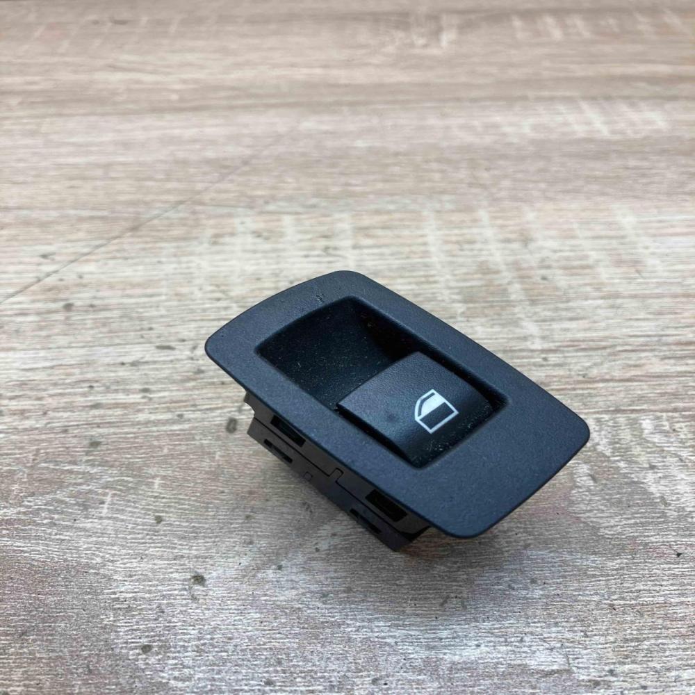 9208106   Electric window control switch BMW 3 F30 F35 F31