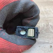 9168279 01W48E  Alarm switch Volvo S80