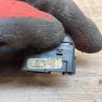 9168279 01W48E  Alarm switch Volvo S80