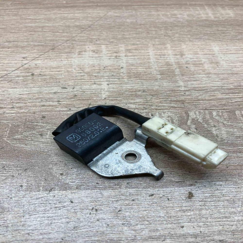 90080 88002   Other relay Toyota Avensis T220