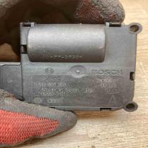 4F0820511A 0132801359  Air flap motor/actuator Audi A6 S6 C6 4F