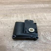 4F0820511A 0132801359  Air flap motor/actuator Audi A6 S6 C6 4F