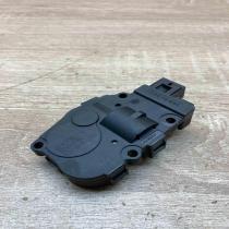 EFB332 CZ113930 0711  Air flap motor/actuator BMW 1 E82 E88