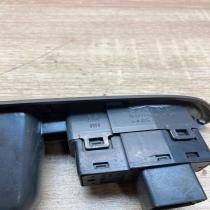 9472275 02W464  Electric window control switch Volvo V70