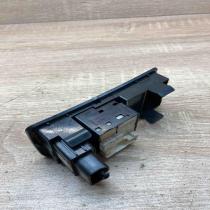 183575 37166  Wing mirror switch Toyota Avensis T250