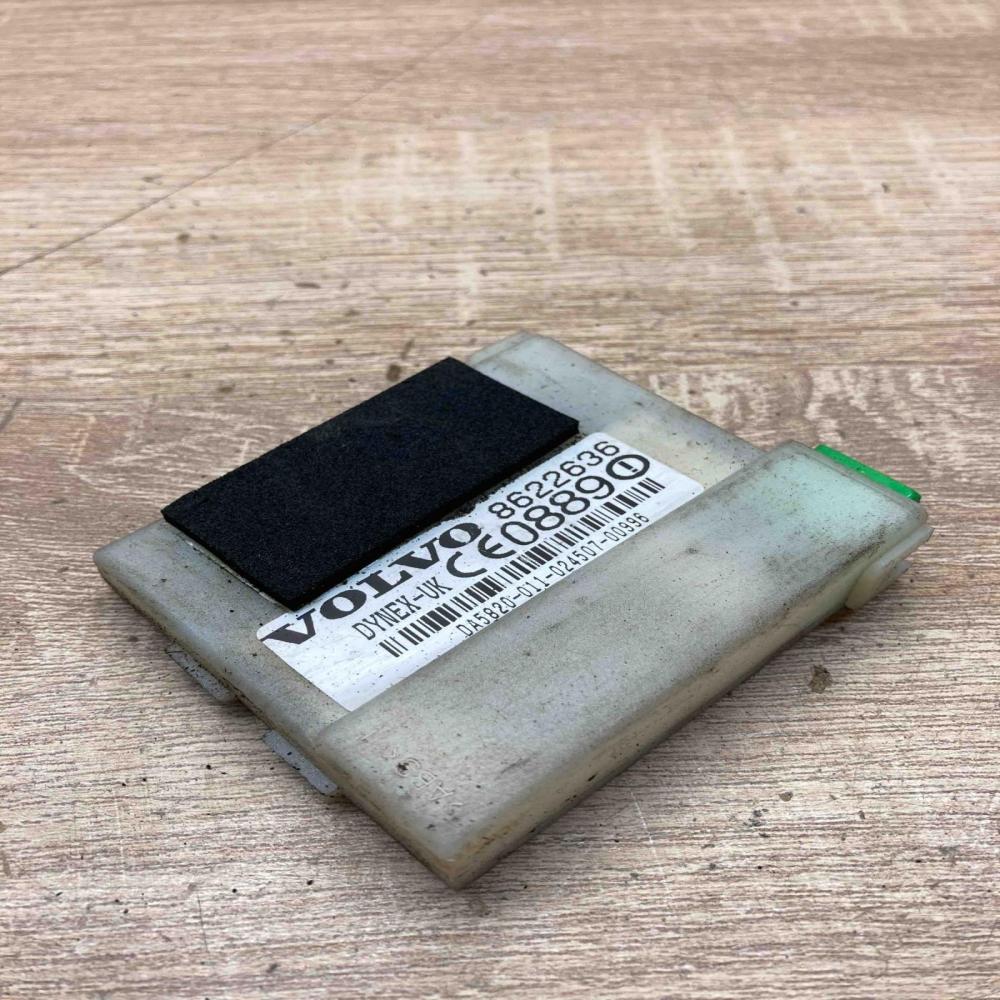 8622636   Alarm control unit/module Volvo S60