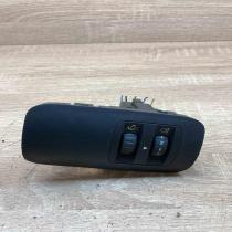 8200095495B 8200176081  Headlight level height control switch Renault Clio III