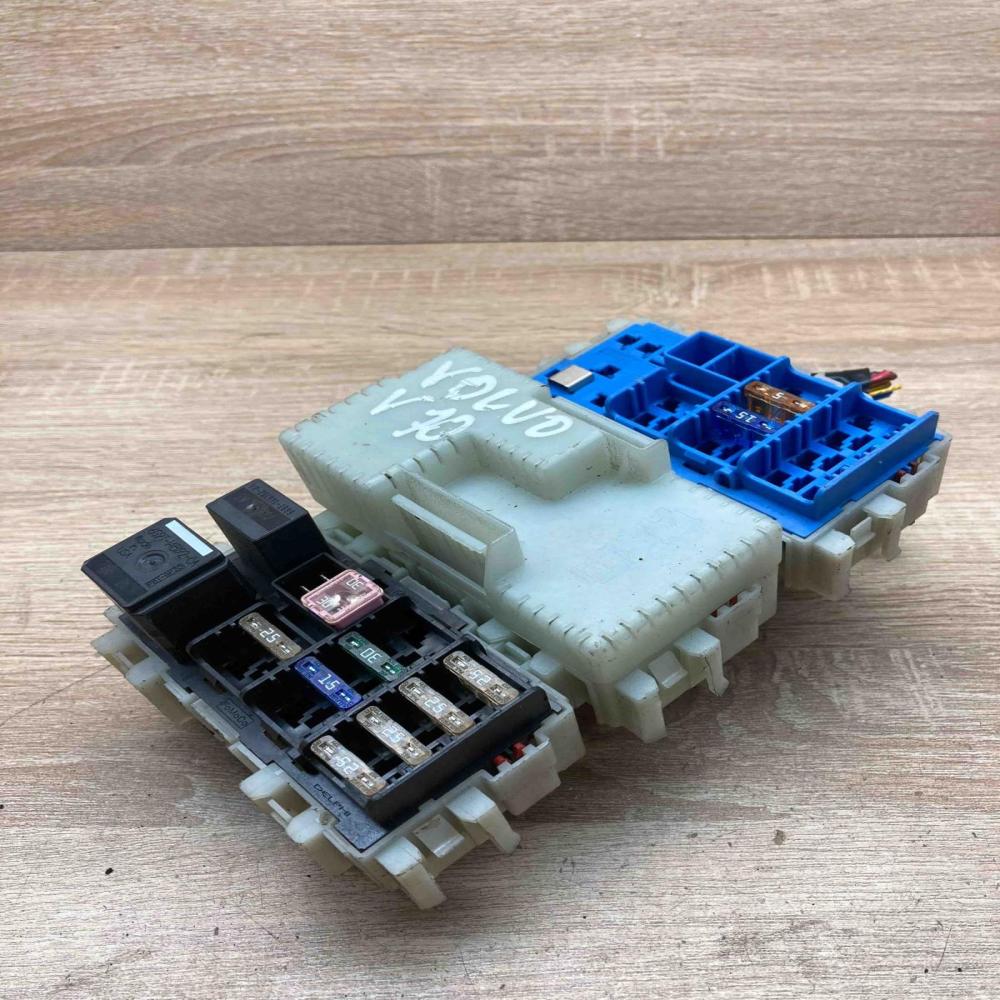 6G9T 14K131 DA   Fuse module Volvo V70