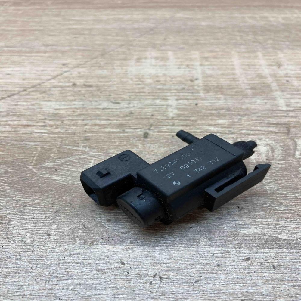 1742712 Used  Turbo solenoid valve BMW 3 E90 E91