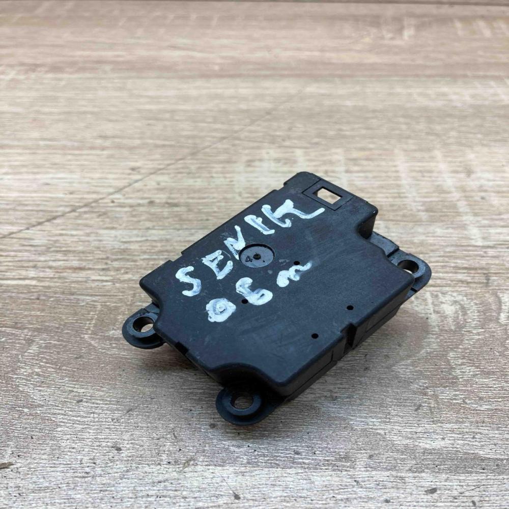 Renault Scenic 2006 year   Air flap motor/actuator Renault Megane I