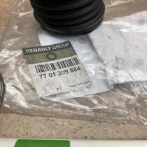 7701209884   Driveshaft inner CV joint boot Renault Laguna II