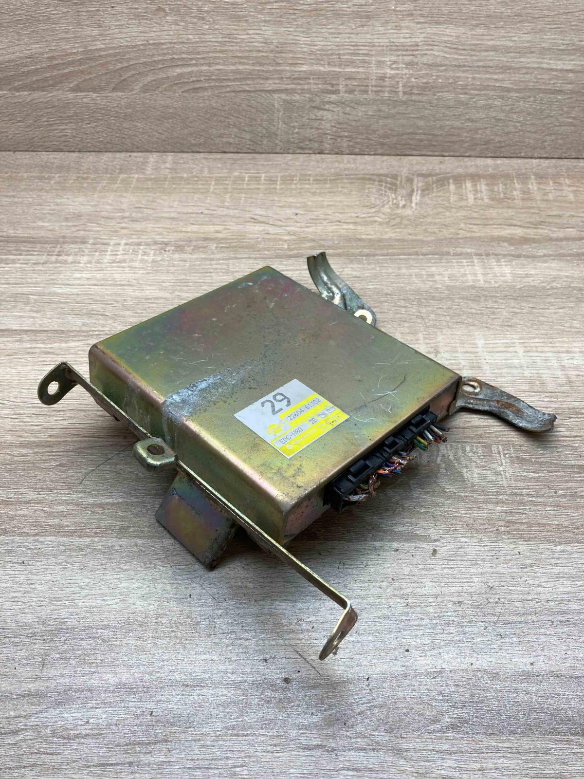 22604 61J02 29  Engine control unit/module ECU Nissan Primera