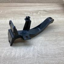 A1688800414   Front bumper mounting bracket Mercedes-Benz A W168