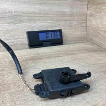 A24842A7701000   Air flap motor/actuator Nissan Qashqai