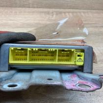 89170 28230 152300 6802 A3 Airbag control unit/module Toyota Previa (XR30, XR40)