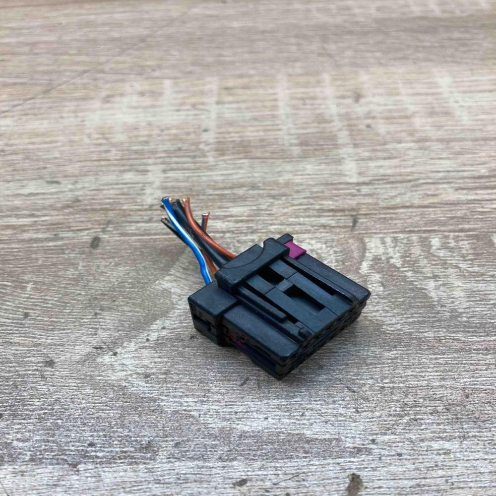 4F0972483   Plug wire Audi A6 S6 C6 4F