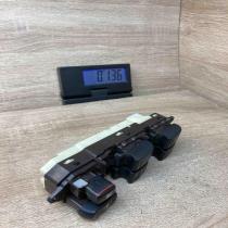 84040 28031   Electric window control switch Toyota Previa (XR30, XR40) II