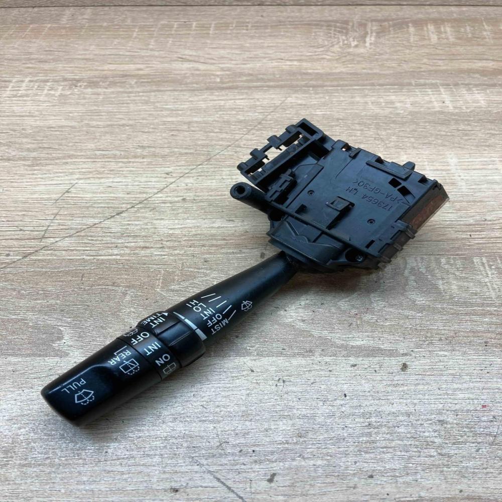 84652 28640 J92  Wiper control stalk Toyota Corolla Verso E121