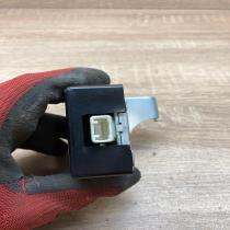 89741 0F010   Door control unit/module Toyota Corolla Verso AR10