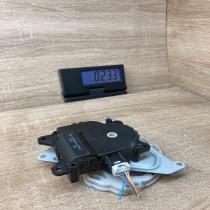 113800 2760  Used Air flap motor/actuator Toyota Corolla Verso AR10