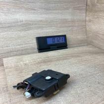 3K010 30840   Air flap motor/actuator Nissan Qashqai+2