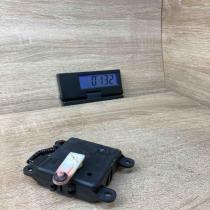 A24820A7700000   Air flap motor/actuator Nissan Qashqai