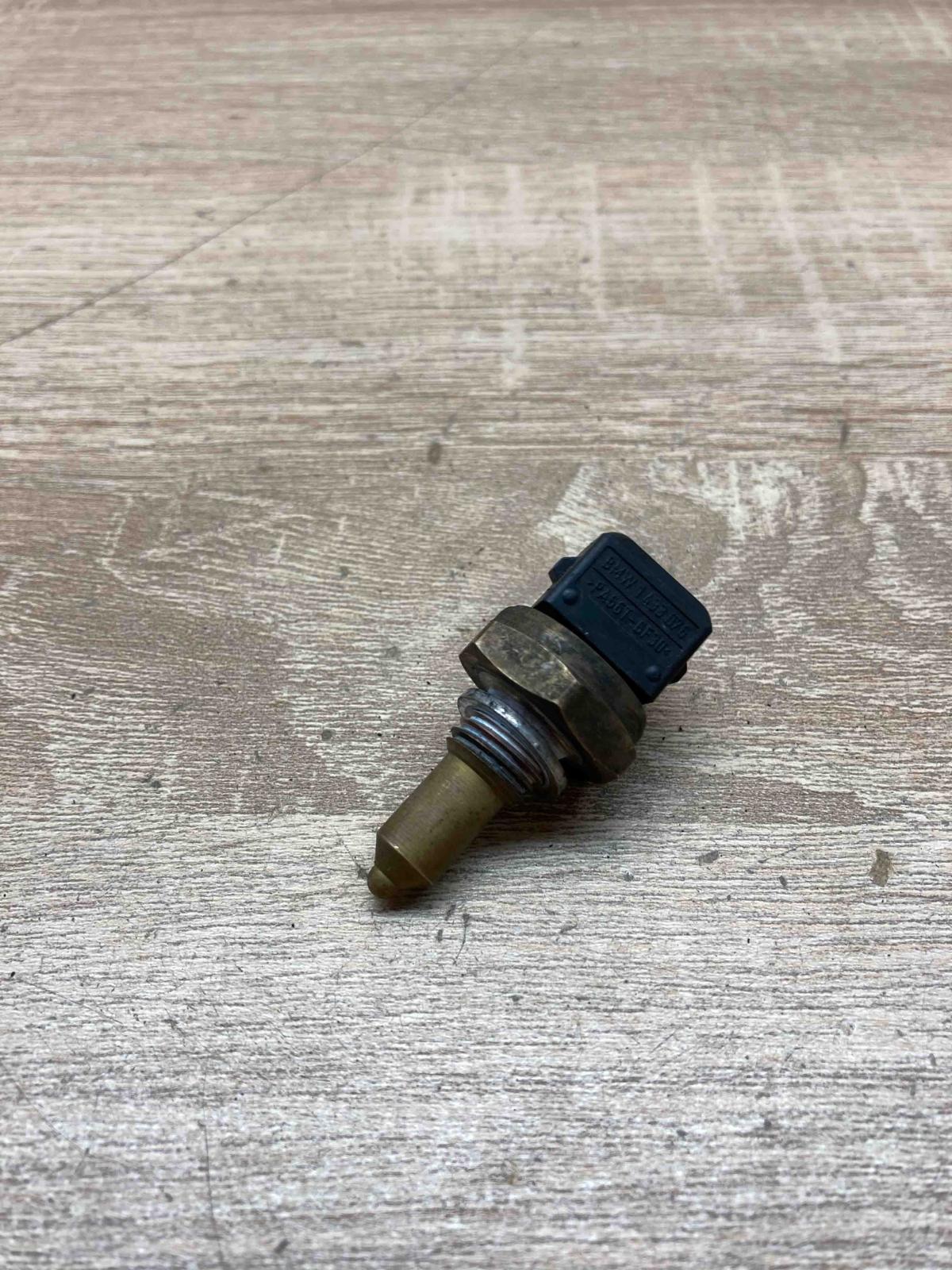 1433076  Water Coolant Coolant temperature sensor BMW 5 F10 F11